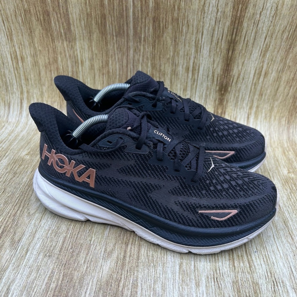 Hoka One One Clifton 9 Women's Size 7.5 B Running Shoes Sneakers 1127896 BRGL